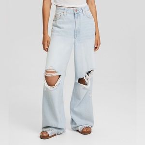 NWT BERSHKA SUPER BAGGY JEANS SIZE 8 (40)